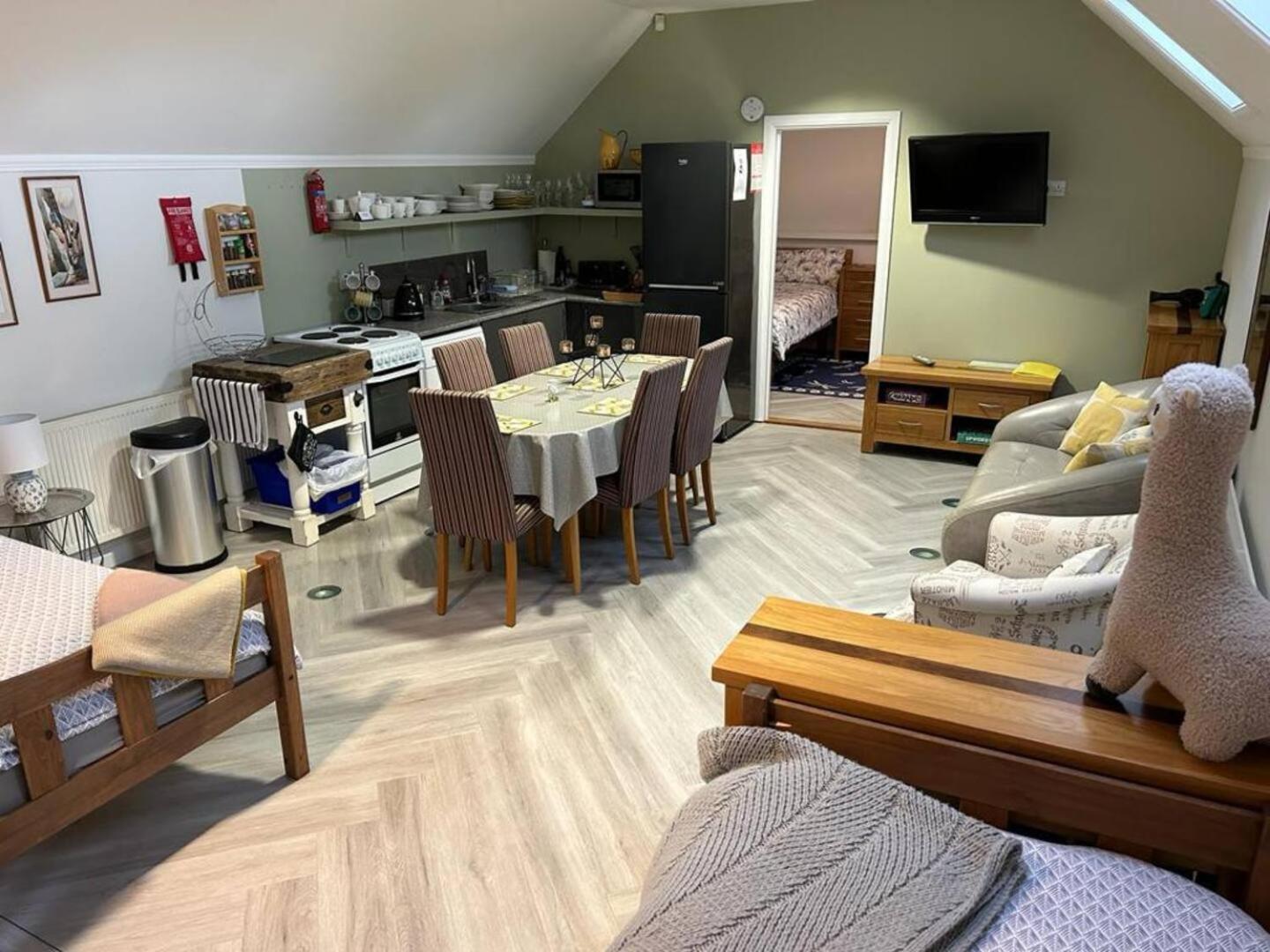 Alpaca Lodge Ситтингбурн Экстерьер фото